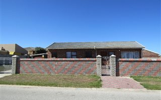 3 Bedroom House in Bluewater Bay