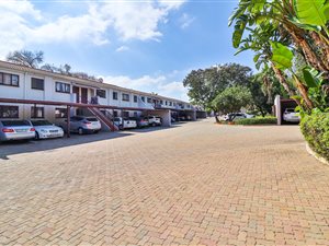 3 Bed Apartment in Sunninghill