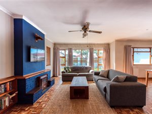 3 Bed House in Plumstead