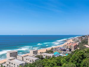 3 Bed Apartment in Umdloti Beach