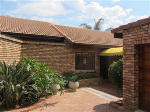 2 Bed House in Waterkloof