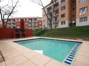 2 Bed Apartment in Montclair