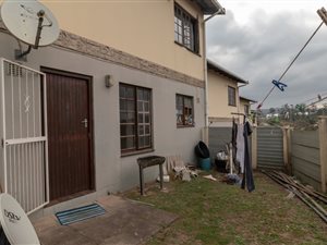 3 Bed Townhouse in Mariannhill Park