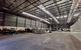 2300 m² Commercial space in Kuilsriver