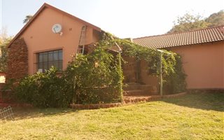 16.4 ha Farm in Buffelshoek AH