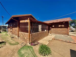 3 Bed House in Roodewal and surrounds