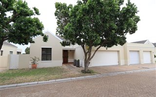 3 Bedroom Townhouse in Royal Ascot