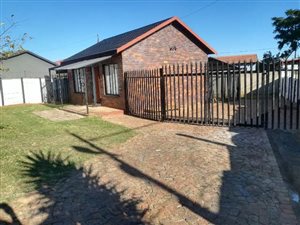 2 Bed House in Eldorado Park