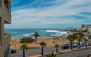 2 Bedroom Apartment in Three Anchor Bay
