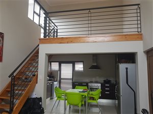 2 Bed Apartment in Dainfern
