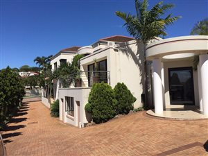 6 Bed House in Glenashley