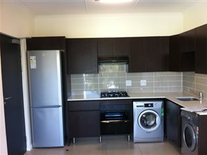 1 Bed Apartment in Somerset West Central