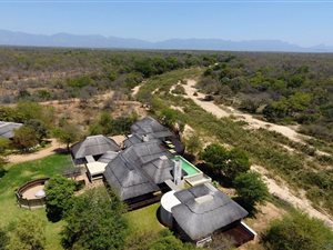 6 Bedroom House in Hoedspruit