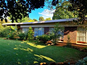 4 Bed House in Bronberrick