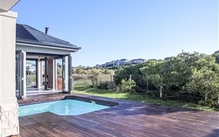 5 Bedroom House in Atlantic Beach