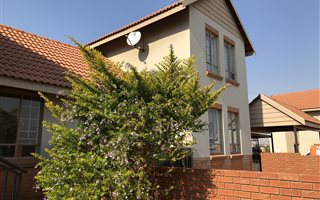 3 Bedroom Duplex in Brooklands