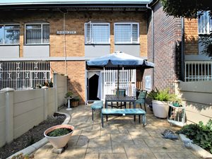 2 Bed Duplex in Southcrest