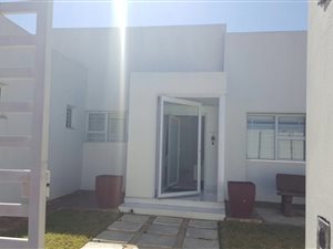 3 Bed House in Lenasia