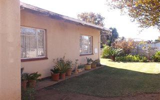 3 Bedroom House in Randlespark