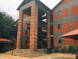 1 Bed Flat in Langenhoven Park