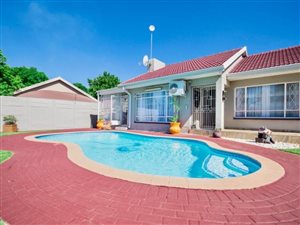 4 Bed House in Vanderbijlpark CE7