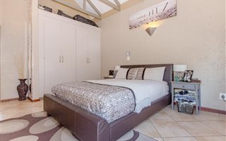 2 Bedroom Townhouse in Lakefield