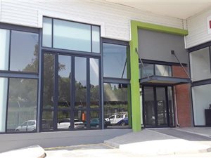359 m² Industrial space in Olivedale