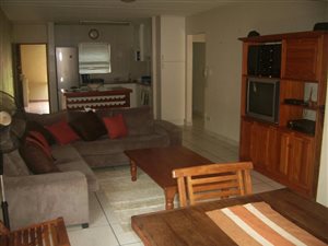 2 Bed Apartment in Miravaal