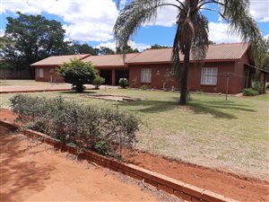 4 ha Farm in Waterkloof