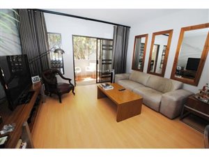 2 Bed Apartment in Edenburg