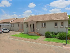 3 Bed Townhouse in Aloe Ridge