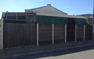 3 Bedroom House in Sea Winds