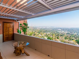 2 Bed Townhouse in Northcliff