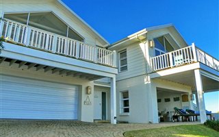 5 Bedroom House in Dana Bay
