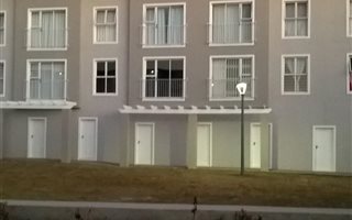 2 Bedroom Apartment in Protea Heights