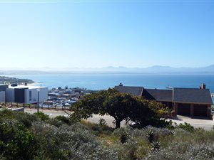 941 m² Land available in Linkside