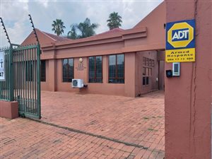 200 m² Commercial space in Norwood