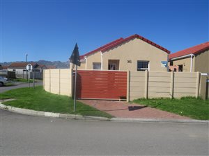 4 Bed House in Broadlands