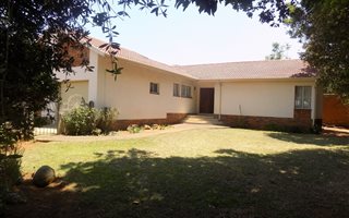 4 Bedroom House in Amajuba Park