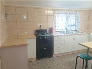 1 Bed Garden Cottage in Mayberry Park