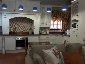 2 Bed House in Lynnwood Glen