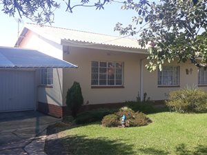 4 Bed House in Estcourt