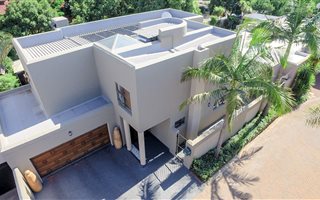 3 Bedroom House in Eldoraigne