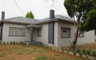 3 Bedroom Cluster in Hennenman