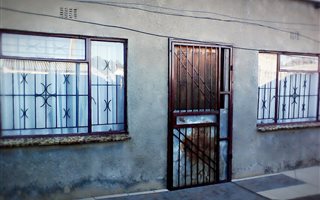 2 Bedroom House in Thabong