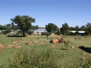 12.6 ha Land available in Vaal Dam