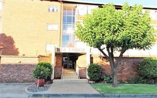 2 Bedroom Apartment in Marlands