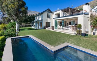 3 Bedroom House in Steenberg Golf Estate