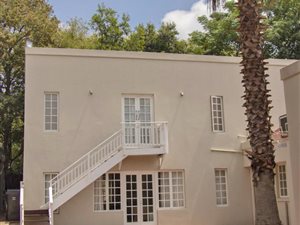 1 Bedroom Garden Cottage in Orchards