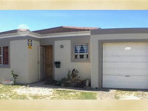 2 Bed House in Vredelust